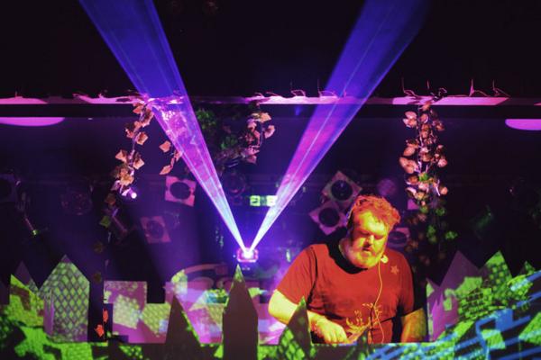 NYMag's tweet photo. What it's like to spend a night with @GameofThrones' Hodor, Rave DJ: http://t.co/pahWXoLDfD http://t.co/JYhvV2S6MG