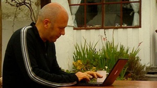 AustralianStory's tweet photo. 'A Letter From Richard Flanagan' - #environment @Tasmainia includes i/v's with @bazluhrmann  @charleswooley #auspol http://t.co/ud5rSvg9MI