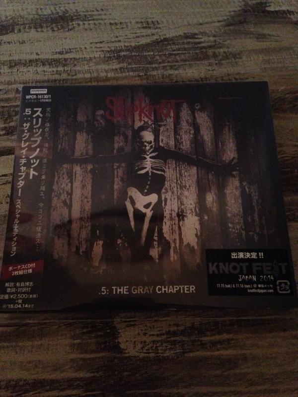 maggot5556hrhm's tweet photo. @slipknot @SlipknotLyrical 
Finally I got it... http://t.co/603hJJIV5Q
