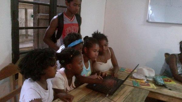 CoderDojo_501's tweet photo. We've enjoyed much ourf first #codingdojo  said the kids #dojopics http://t.co/agfGwhV8QQ