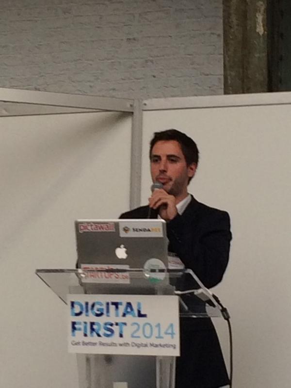Sendabee's tweet photo. .@Pictawall now presented by @paristhomasbel now @ #DigitalFirst2014 http://t.co/SMg2dornbQ