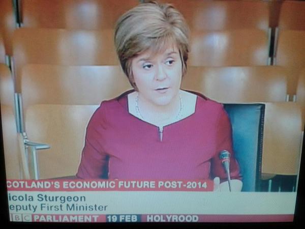 Walts_Insight66's tweet photo. Am putting ma Full Trust in Oor Nicola @NicolaSturgeon
I believe She Will Win Oor Right to Independence #UKfails http://t.co/OSVzE78zT5