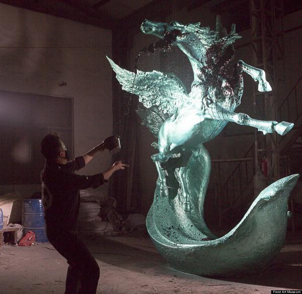 "Most people like a horse." -Simon Ma huff.to/11u56JW