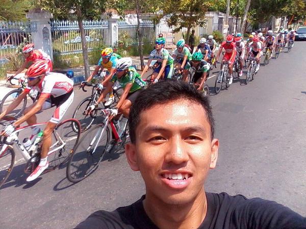 junibeejunior's tweet photo. @Bwi_Festival Jalan Gajah Mada  #kuisITDBI http://t.co/dXFFvM6P7M