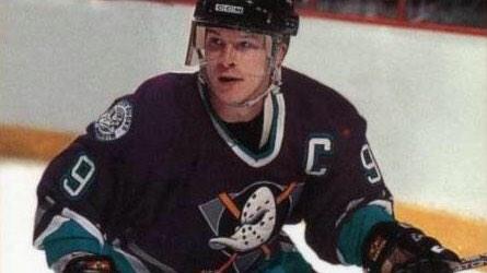 Happy 40th birthday Paul Kariya     