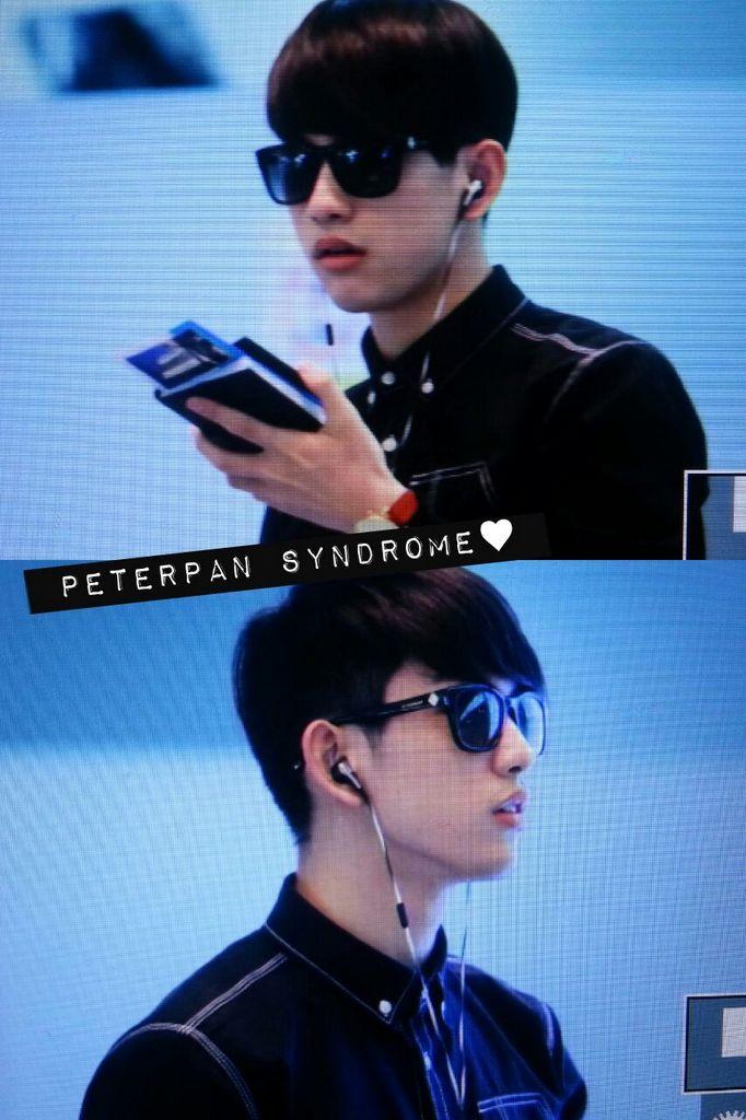 B0EG7VFCcAExhAA.jpg:large