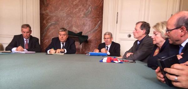 icichampagne's tweet image. Les élus marnais réunis depuis 1h dans le bureau du préfet de Région #DepartMilitaires #1erRama