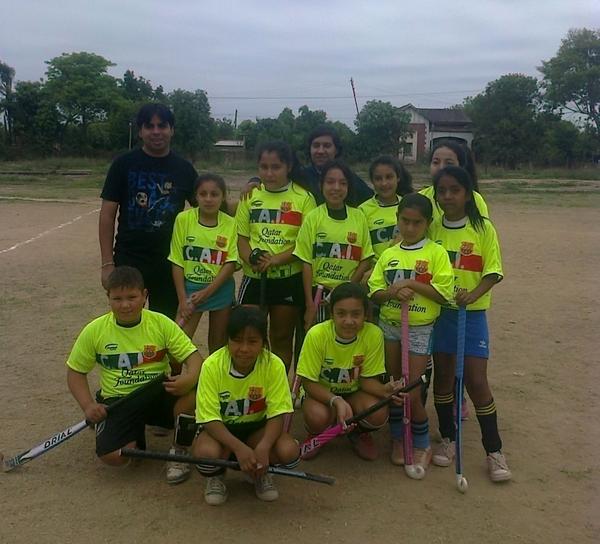MuniEmbarcacion's tweet photo. Felicitaciones al Equipo Municipal de Hockey categoría infantil, quienes ganaron 13 a 0 con el Club Zenta Oran. http://t.co/qz9GgWtjMT