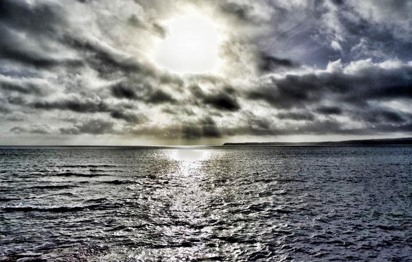 torbaydesign's tweet image. sun over berry head and torbay this morning from preston sea front
#torbayhour #devonphotos southdevoninphotos.co.uk