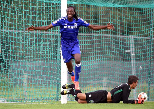 Chelseafan_IND's tweet photo. RT"@chelseafc: Watch highlights of our Under-18s' recent 12-2 victory here: http://t.co/lAi0e0eQQg #CFC http://t.co/R2hJHgixPb"