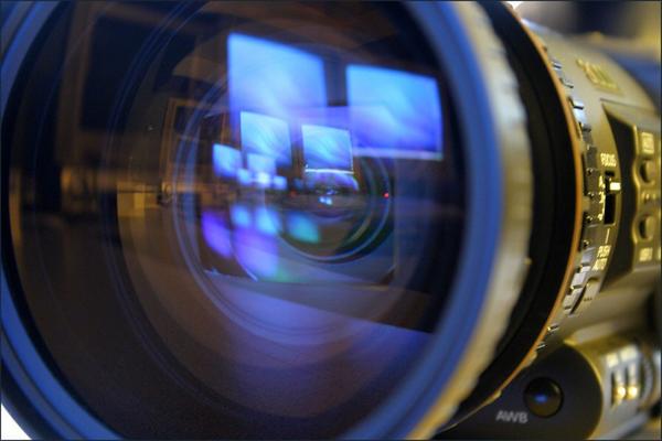 KTV_Paul's tweet photo. Life though the lens of a #videocamera today! 

How's your day looking? 
#bizitalk #Harrogate #business http://t.co/ldTmg8YZHH