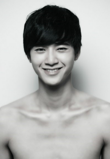 all_Kdramamovie's tweet photo. #ModelTurnedActors Yoo Min Kyu; Height:188cm ; Birth:18/09/1987; Drama:Shut up Flower Boy Band,To The Beautiful You http://t.co/AfYain5qLI