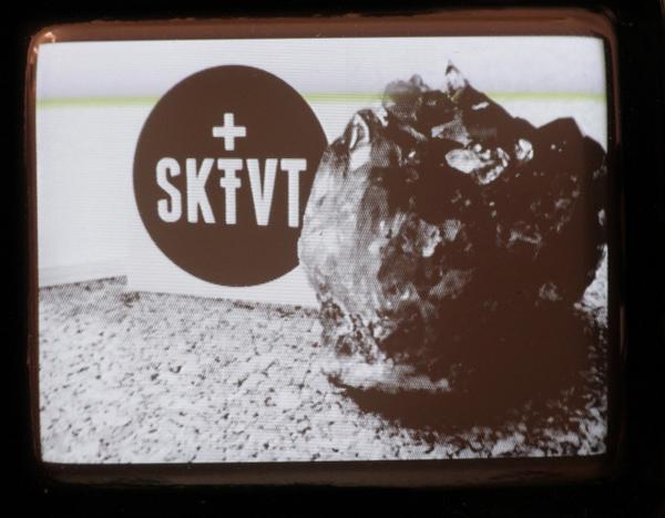 seekingvelvet's tweet photo. #sktvt #magic #art #music #design #ancient #alchemy #blvack #white #symbolism http://t.co/SNsuLt1fKt