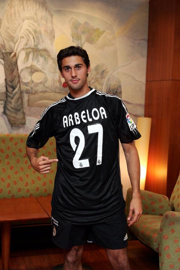 Alvaro Arbeloa. - Página 17 B0El_l8IcAACMDe