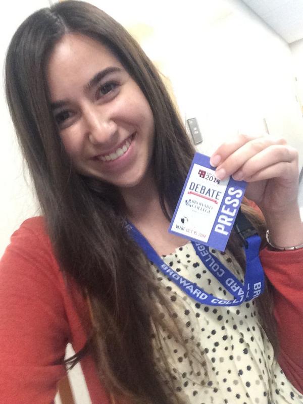 ashleyfigs_'s tweet photo. Helping out in the media rooms for last night's debate was an awesome experience!! #nextflgov #mediarelations http://t.co/vP3h7PbIAZ