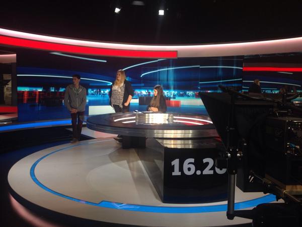 Ook nog eens drie nieuwe #Zuiddag-nieuwsankers bij <a href="/vtmnieuws/">VTM NIEUWS</a>.
