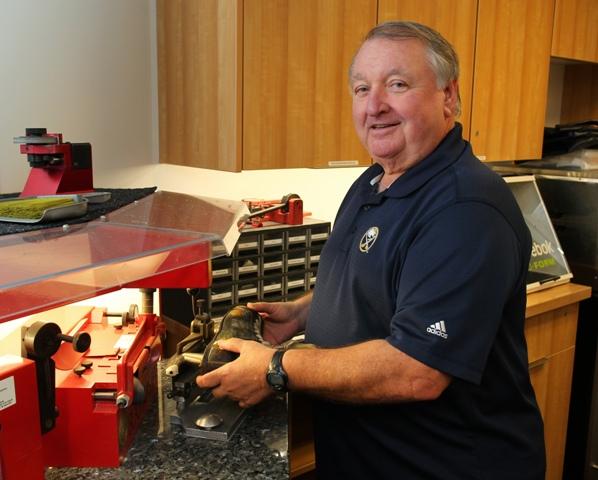 SabresPR's tweet photo. Congratulations to longtime #Sabres equipment manager Rip Simonick, who will be inducted into @BuffSportsHall tonight http://t.co/I4xK8NwUJ2