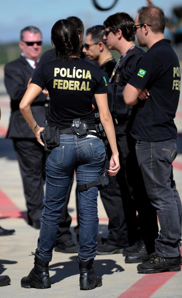 Que culazo tiene la policia federal