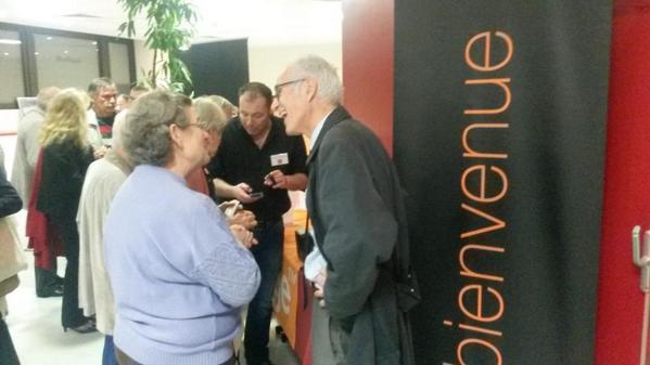 DjJonet's tweet photo. Demo #objetsconnecte réunion actionnaire #reims #Orange. @jc_stalberger @AGuhennec http://t.co/GoPLdPEm2B