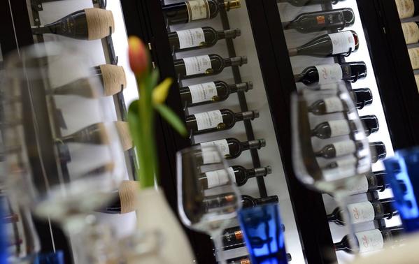 TheKitchenRest's tweet image. Join us for dinner tomorrow evening &amp;amp; receive a #FREE Bottle of House wine for your table. Call 01562777535 to book!