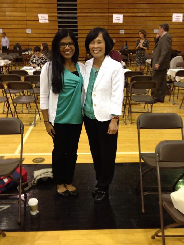SenoraJohn's tweet photo. Did you all get the memo today? #lovematching #PTconferences #mrslin http://t.co/0UkvF2A3Bp