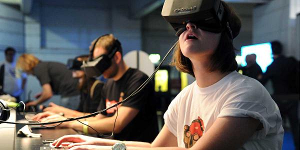 POVdocs's tweet photo. New #povtech! A new paradigm for mouse control in virtual reality. #webvr #oculus http://t.co/BidJwaMoSY http://t.co/jLSqUgWkSW