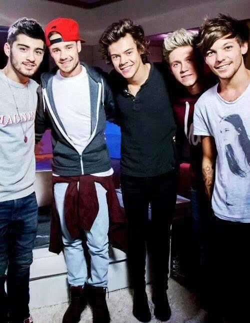 #EMABiggestFans1D  
#EMABiggestFans1D
#EMABiggestFans1D
#EMABiggestFans1D
#EMABiggestFans1D