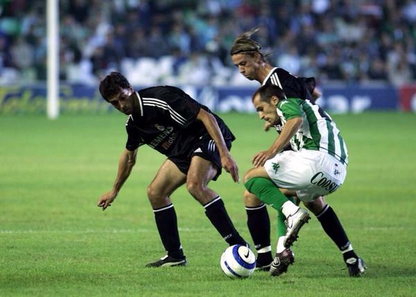RealGomezRM's tweet photo. El origen del espartano. Su debut con el Real Madrid fue hace 10 años. http://t.co/J7k5YTcPeC