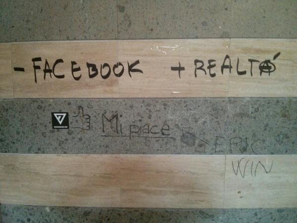 AnnachiaraDe's tweet photo. + tweet ;) http://t.co/DGIrsnrpGY