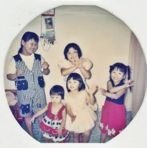 Amenjahhh's tweet image. When others are impressed to dance. I&apos;m not. Not at all. Don&apos;t force me. #TryingTooHard #RoboticDance at last.