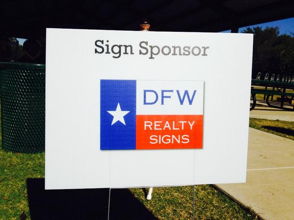 DFWRealtySigns's tweet image. Proud to be the Official Sign Vendor for the NTCCIM again this year!