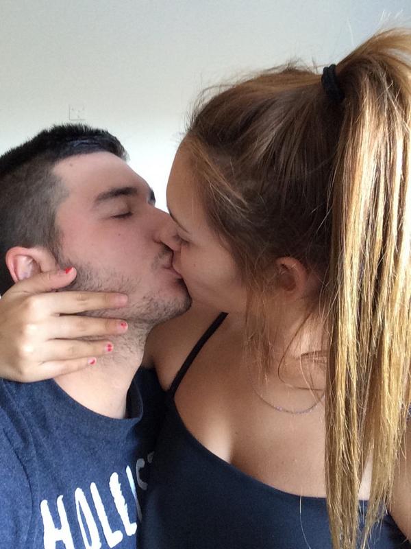 ximoabril's tweet photo. El mejor momento del dia es estar junto ati @Mariaundos3 http://t.co/GyTGbtmVEy