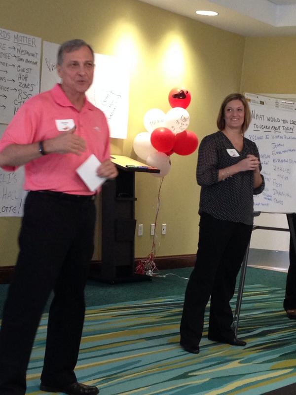 Matt_Hazlett's tweet photo. SARITA!! #pdith #todayschilis @ChilisJobs http://t.co/pgovSi4ZZa