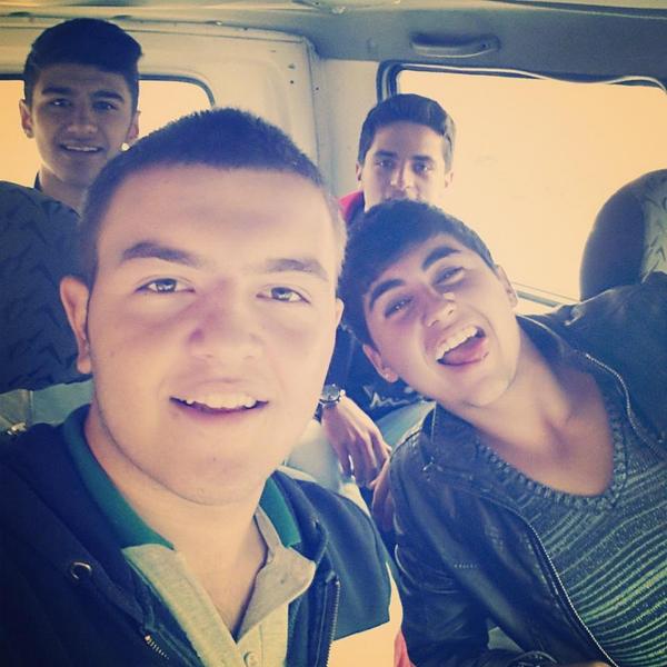 serseribube2's tweet photo. Arkadaşlarla kahvaltı yapmaya gidyoz biz:) http://t.co/UjKasCgsNa