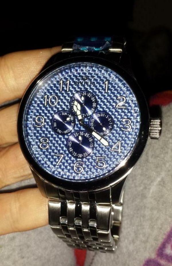 DeniseAllison66's tweet photo. @invicta_watch Here she is! #KCBLUE for @Royals and our KC @MLS Soccer.Plz? I need some tips how to take out links TY http://t.co/wGMOnZ9478