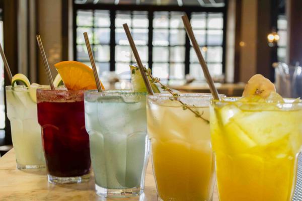 DoubleACHI's tweet photo. RT @MercaditoHosp: Get quenched! #ThirstyThursday @MercaditoFish @mercaditoCHI @TipplingHall, thx to @tipplingbros. http://t.co/HAxKIKxNdb