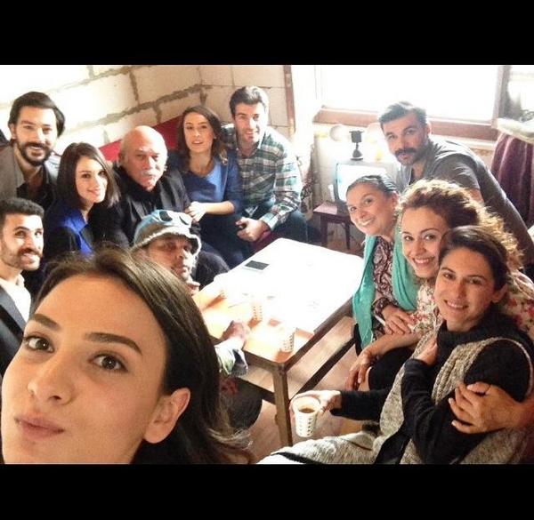 HalilKumova's tweet photo. Aşkın Bedeli set halleri.. http://t.co/A8MVchOK3V