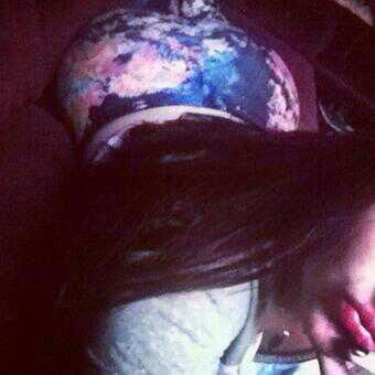 el_voyou's tweet photo. Poser qui veut s occuper de moi ?! #lesbienne #pasdemec http://t.co/J2tqKHnjtD