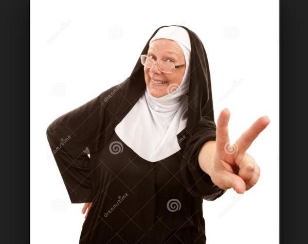 Lily_Shepp's tweet photo. @laurenfabray think you should consider this outfit .. It's more appropriate 👏😂 http://t.co/Twyv7kKhX7