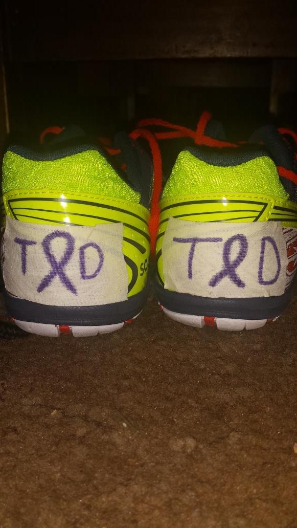 D_Johnson14's tweet photo. Running for a great reason! #TeamDadrian #noonefightsalone http://t.co/EnUuBXT51U