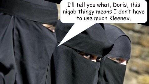FattusBlokus's tweet photo. #Halloween #HalloweenCostumeIdea #Muslim #Muslims #gettingreadyearly http://t.co/HPxieIpskv