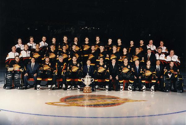 THROW BACK THURSDAY!! Canucks 1994 team.. Who Do you recognize.. #Canucks #tbt #hockey #20years #throwbackthursday
