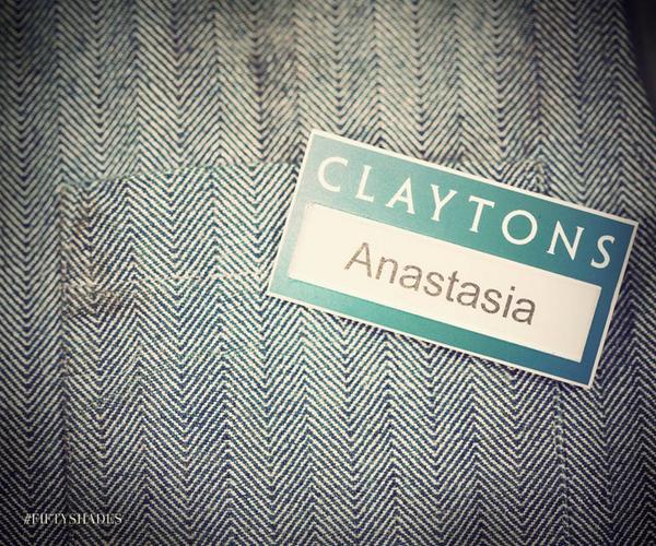 DakotaJohnsonTR's tweet photo. New Fifty Shades of Grey still! "Anything else I can help you with, Mr. Grey?" #NotRedecorating #FiftyShades http://t.co/YN5afbHUB5