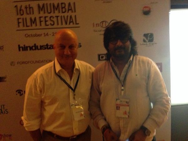 AnupamPKher's tweet photo. #BuddhaInATrafficJam is an Excellent &amp; a very topical film. Great performances. Thanks @vivekagnihotri for d role.:) http://t.co/HlLBD0jsYd