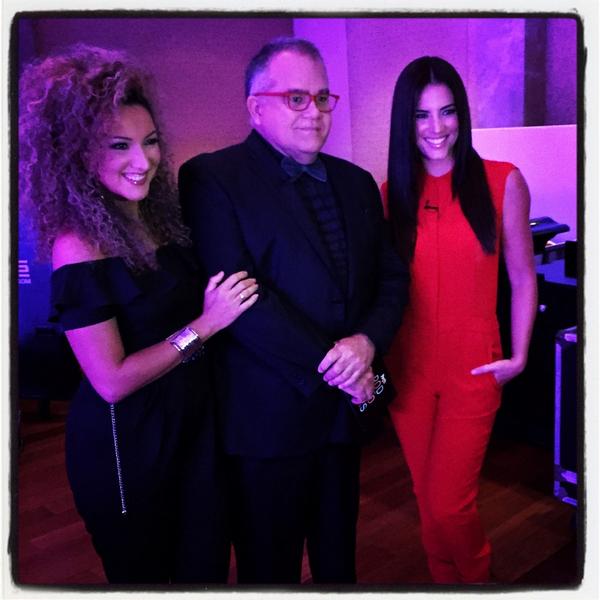 gabyespinopty's tweet image. Nuestras hermosas y consentidas @gabyespino y @erikaender 🙈❤️ #25mujerespoderosas