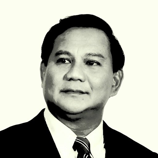 INDONESIAinLOVE's tweet photo. Selamat Ulang Tahun Prabowo Subianto @Prabowo08 ke-63 #HBDPrabowo #HBDPrabowo63 http://t.co/9jIZEpPJCZ