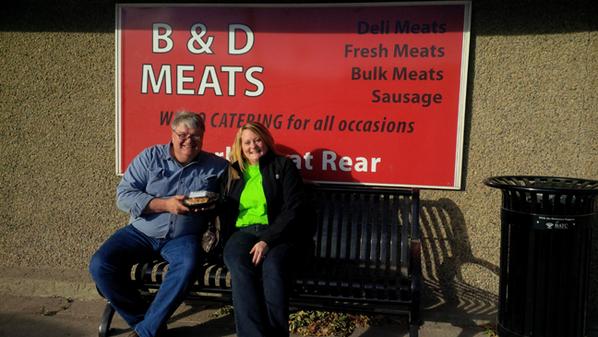 InnovationCU's tweet photo. You know what goes great with meat?  Free warm cookies! #cusonlocation #localbusiness #CreditUnionDay http://t.co/FzWhXFtQFL