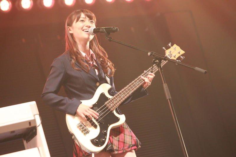 Happy Birthday OSHIMA YUKO ^^ for 26th old, success your carrier and wish you all the best!! :) 