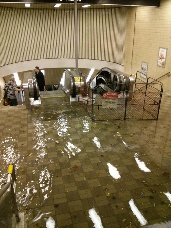 JWagstaffe's tweet photo. MT @soda_jo: Flooding in the 'hood. Avoid Yonge &amp; Lawrence altogether. #floodtoronto #ttcalerts http://t.co/1ZraFs3MEp