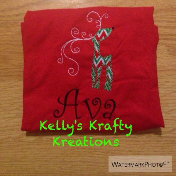 KellyButler7127's tweet photo. Work!! #scarf #infinity #personalizeshirts #applique #embroidery #owl #pumpkin #fall #Fabric #reindeer #handmade http://t.co/jl9ylSIo3k